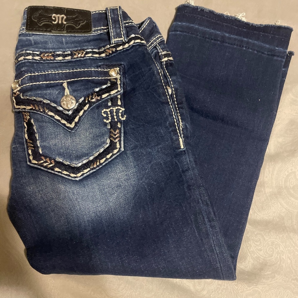 Women’s denim capris